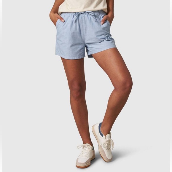 United By Blue Women's 3" Organic Pull-On Shorts - Striped/Chambray M    NWT - Picture 2 of 4